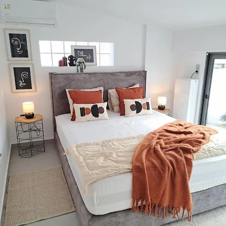 Apartment A Place 4u No74